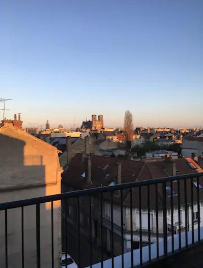 Suite Magdelaine - Vue Cathedrale Reims Dış mekan fotoğraf